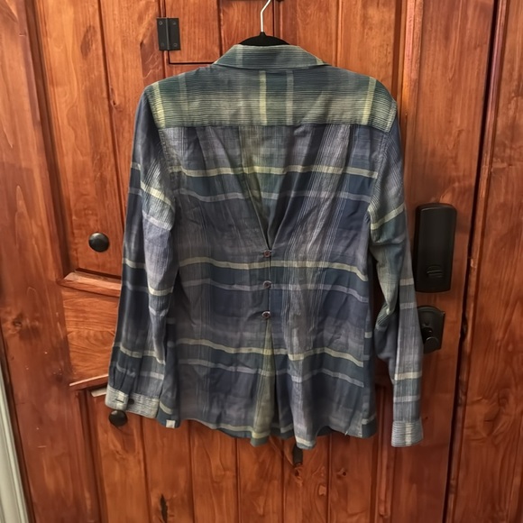 Horny Toad plaid soft women’s organic cotton shirt size large - Picture 3 of 5